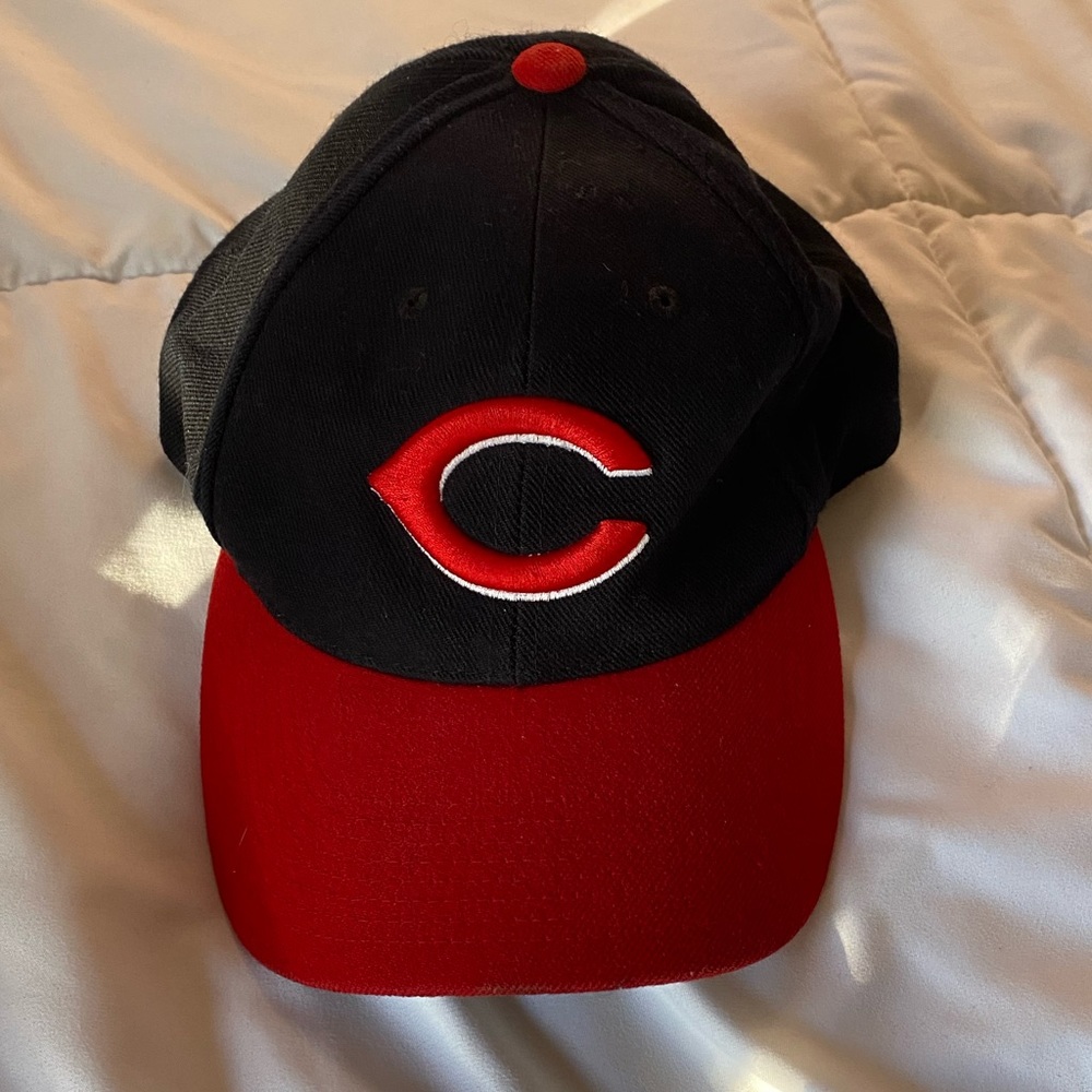 CINCINNATI REDS BASEBALL HAT CAP